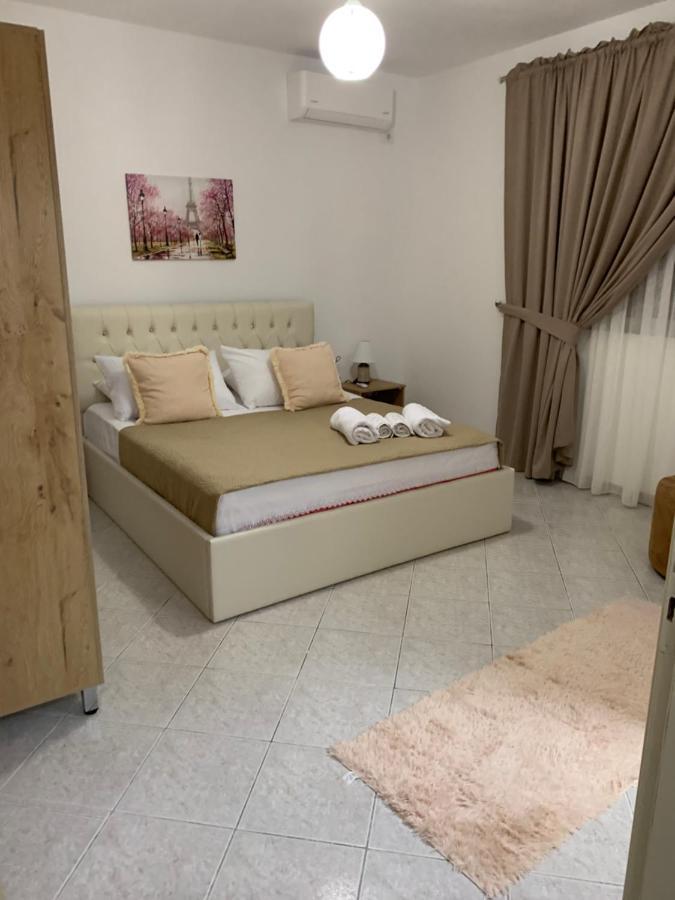 Villa Braho จีโรคาสเตอร์ ภายนอก รูปภาพ