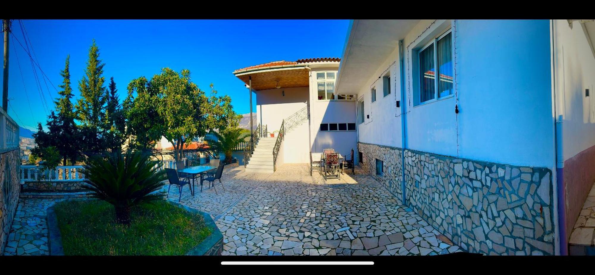 Villa Braho จีโรคาสเตอร์ ภายนอก รูปภาพ