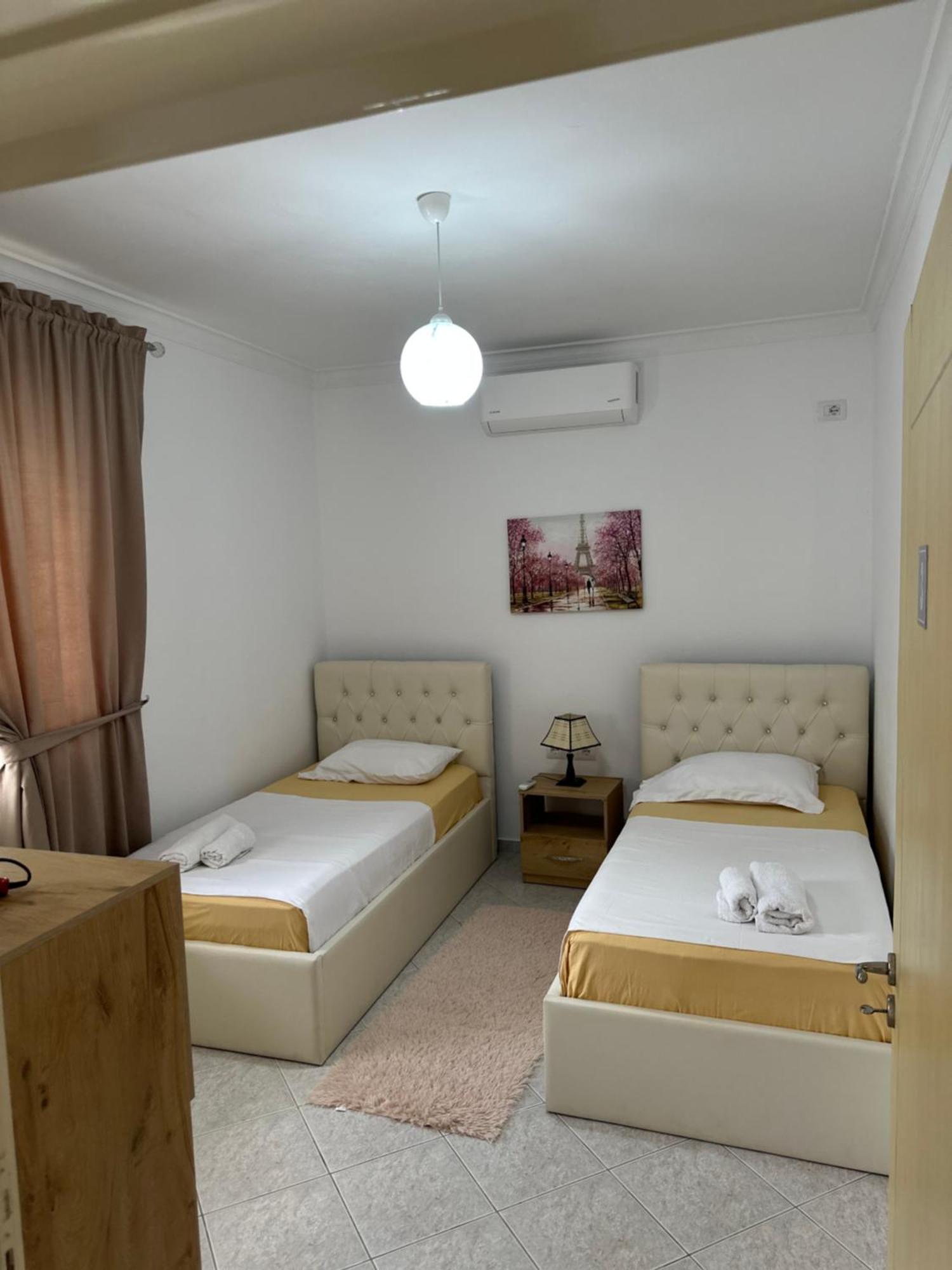 Villa Braho จีโรคาสเตอร์ ภายนอก รูปภาพ