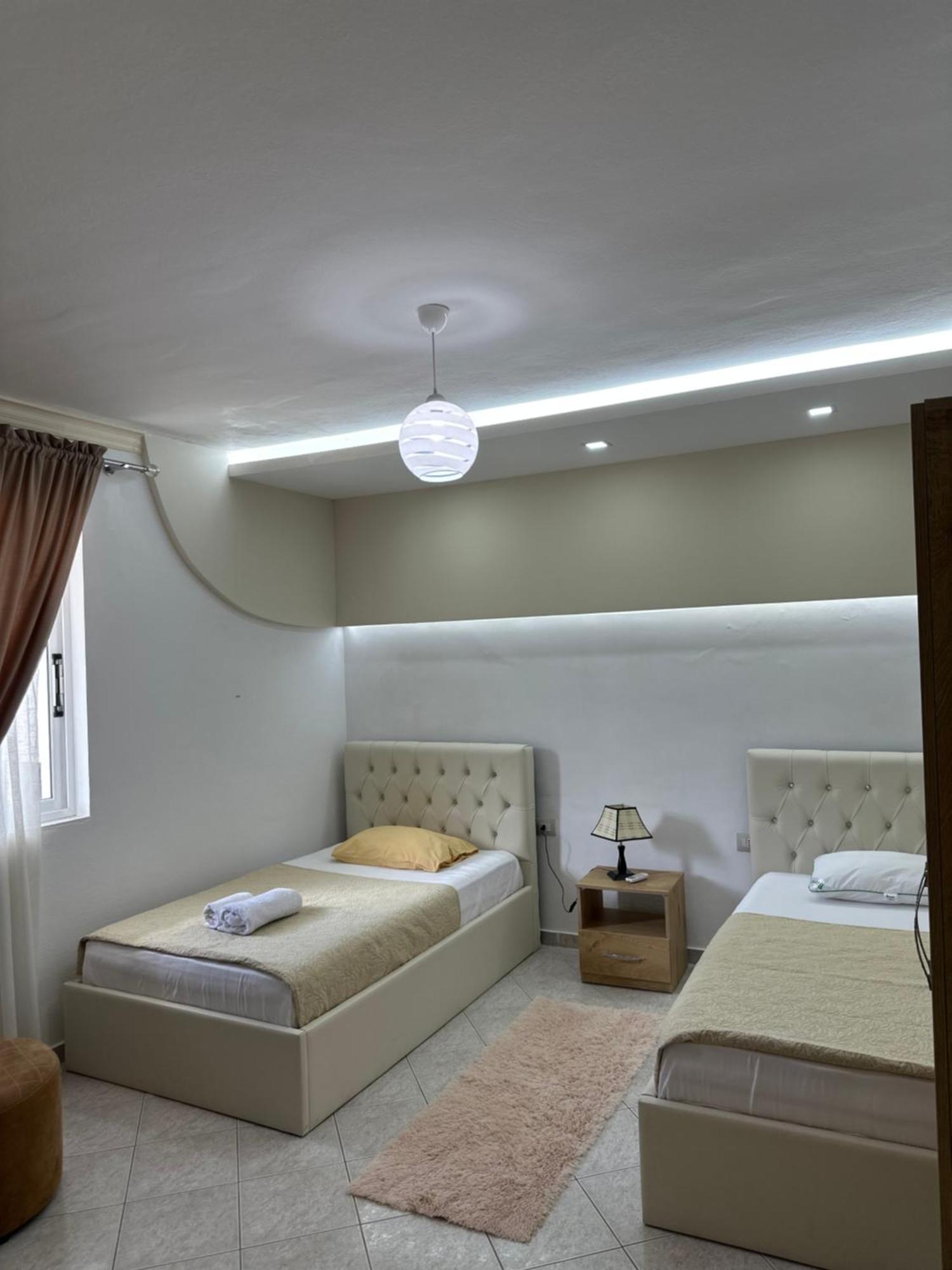 Villa Braho จีโรคาสเตอร์ ภายนอก รูปภาพ